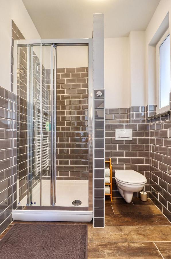 Barka Apartman Eger Extérieur photo