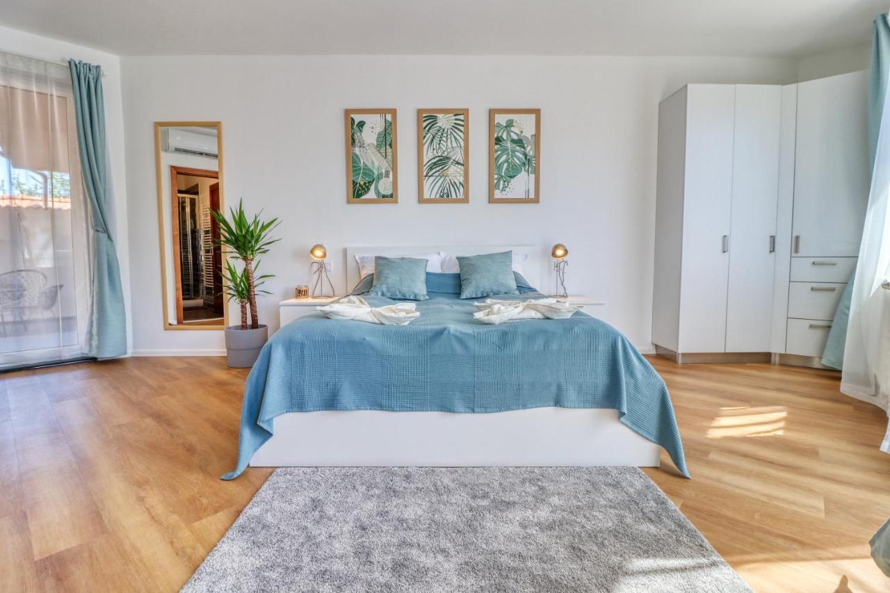 Barka Apartman Eger Extérieur photo
