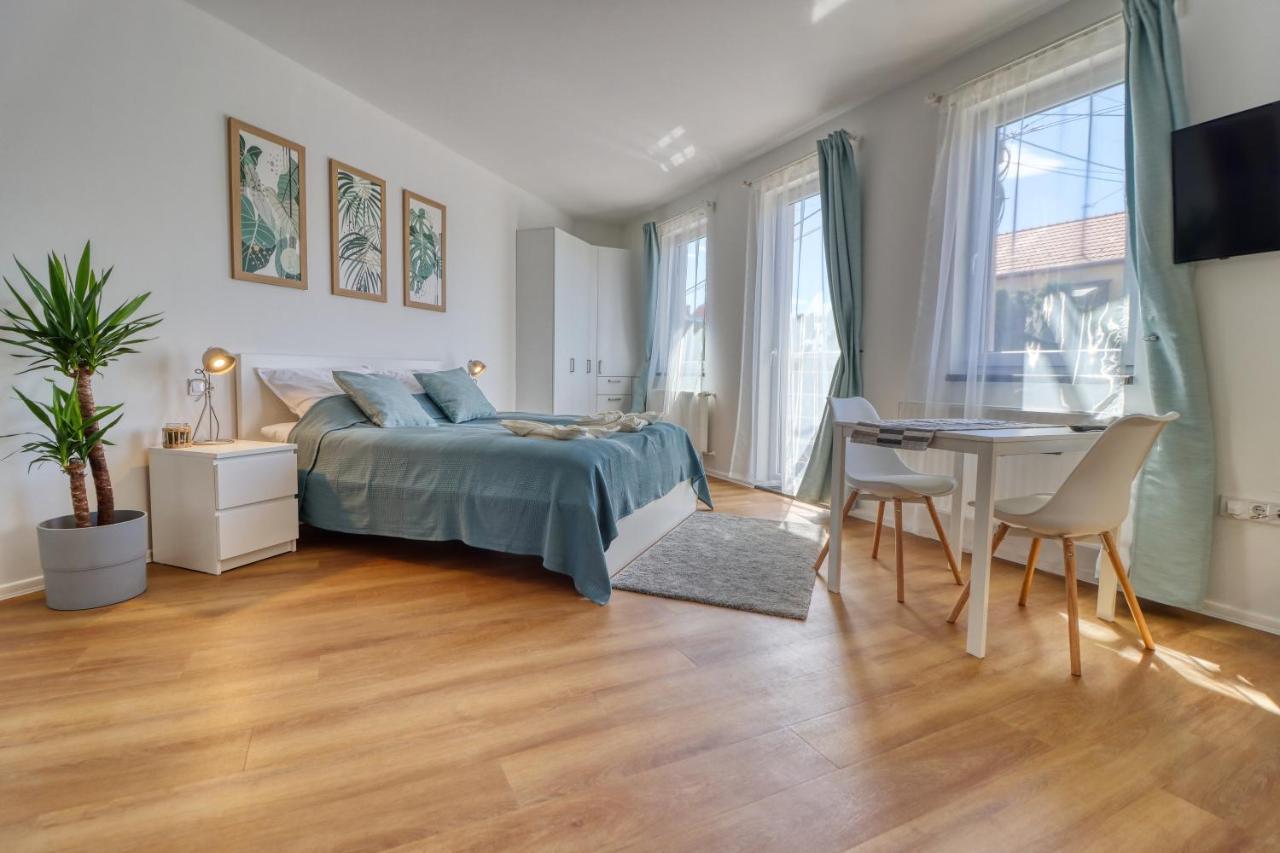 Barka Apartman Eger Extérieur photo