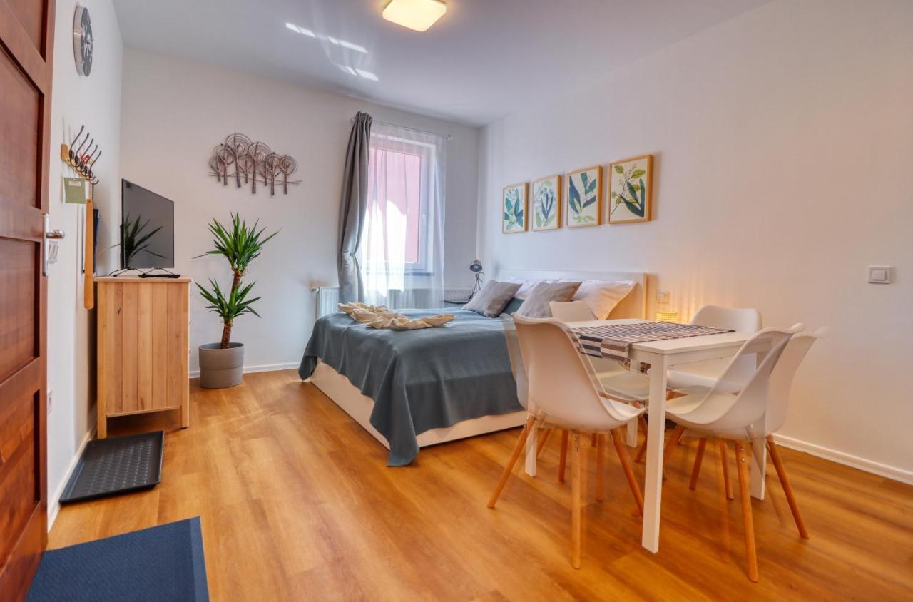 Barka Apartman Eger Extérieur photo